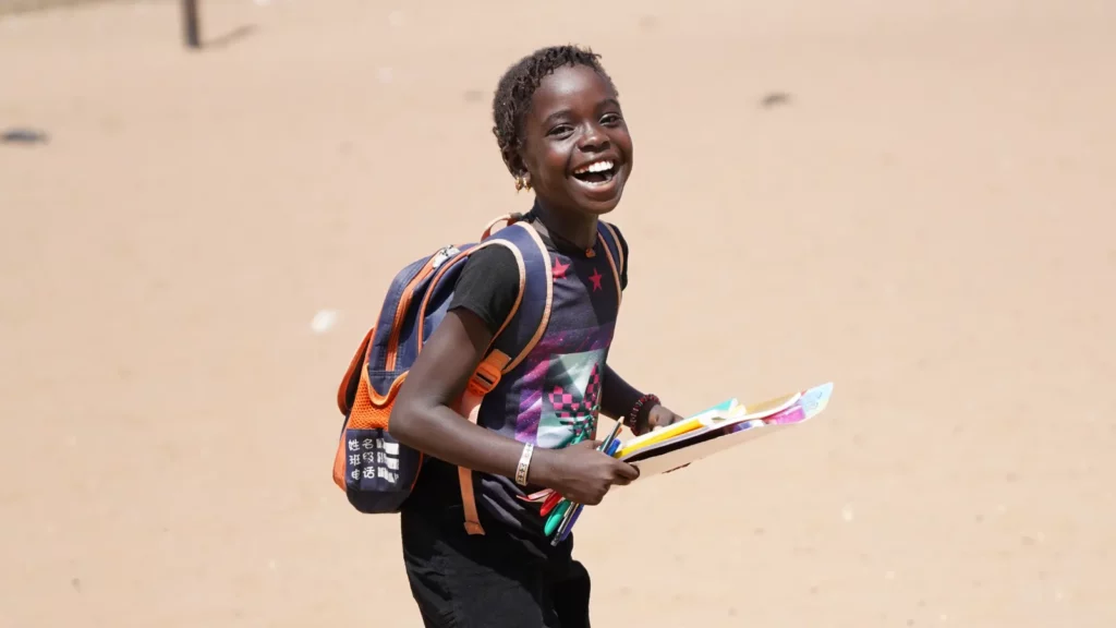 don pour accès à l'éducation dans le monde